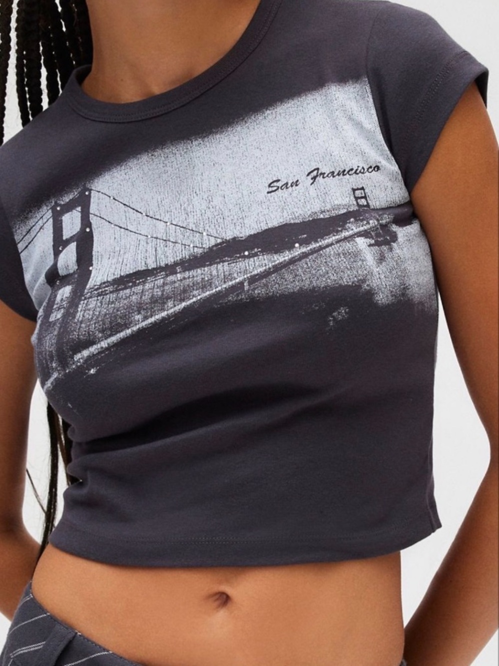 Urban Outfitters Charcoal San Francisco Graphic Crop Tee✨🌁